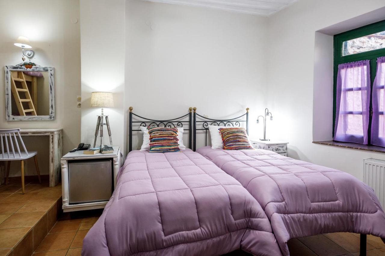 Kapodistrias Hotel นาฟปลิโอ ภายนอก รูปภาพ