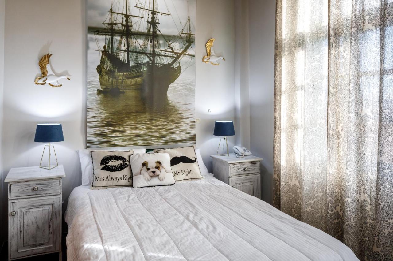 Kapodistrias Hotel นาฟปลิโอ ภายนอก รูปภาพ