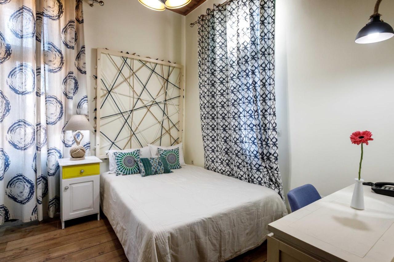 Kapodistrias Hotel นาฟปลิโอ ภายนอก รูปภาพ